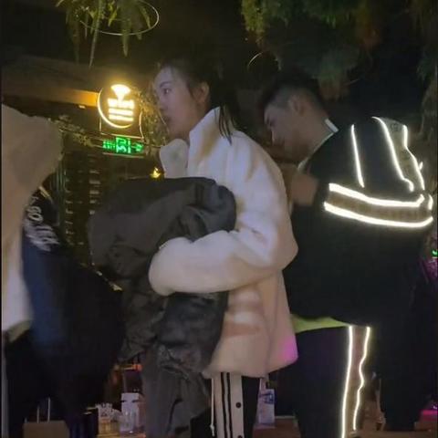 夜店吻戏片段大全的长尾关键词有什么