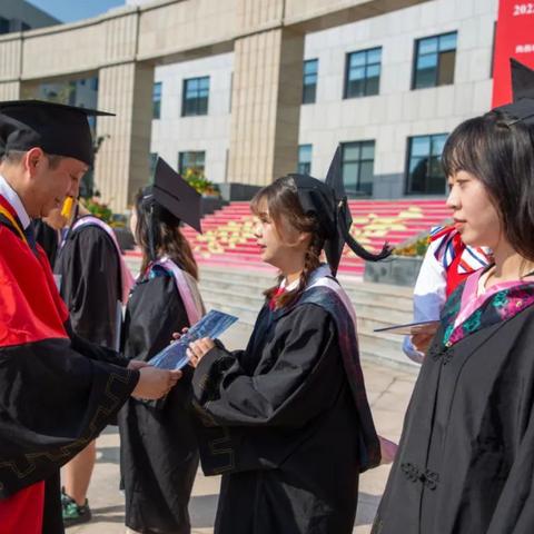 西安市小学什么时候毕业
