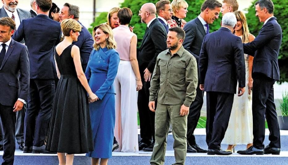 美国务卿：欧盟与北约在解决乌克兰冲突问题上的作用尚待商讨