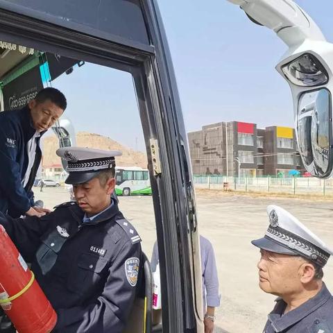 兰州交通大学贴吧群的相关长尾关键词有哪些