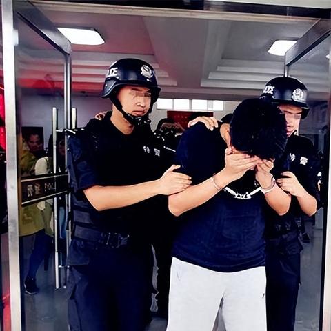 哈尔滨确诊曹某和李某相关长尾关键词有哪些