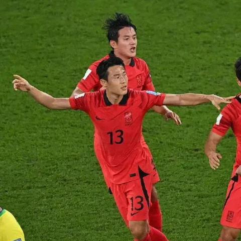 济南市和武汉市哪个强