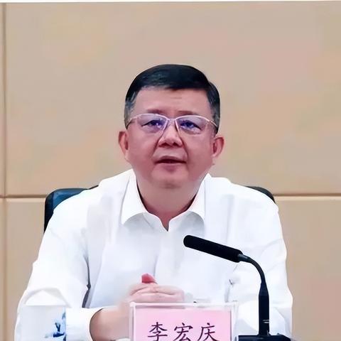 武汉市副市长属什么级别