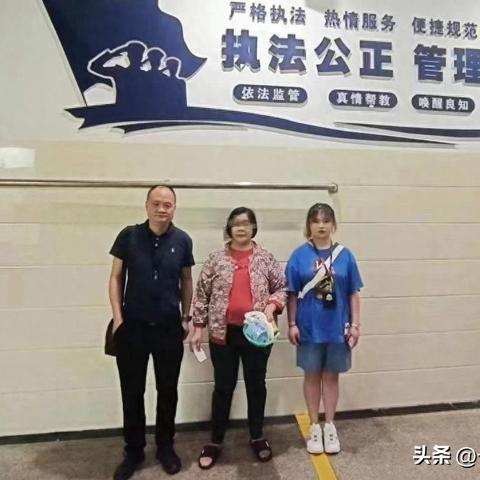 做跨境为什么频繁招人