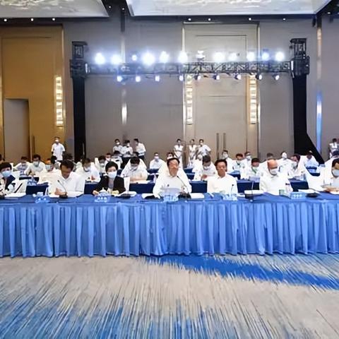 福建经贸学校是公办还是民办？