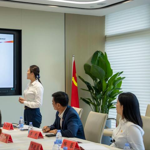 征信专员是做什么的的长尾关键词有哪些