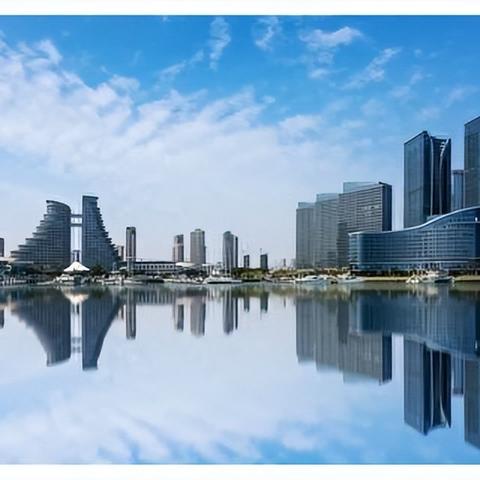 日照和临沂市哪个大