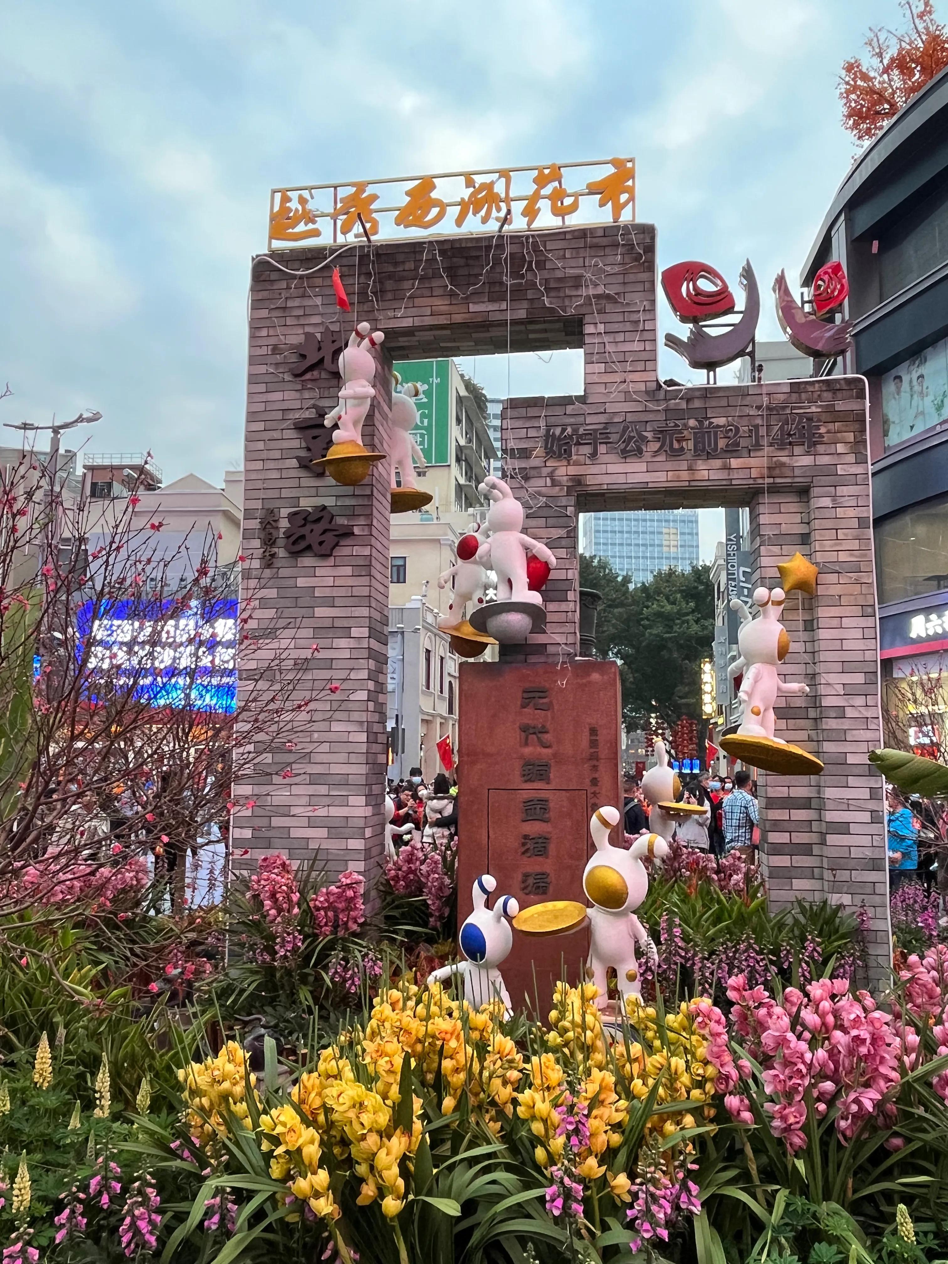 气氛加美食等于什么（用哪些笑话来缓解气氛比较好）