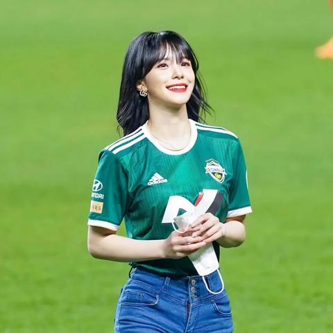 足球是怎么训练的图片