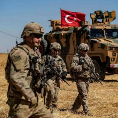 中东五国跨境电商平台 相关的长尾关键词有什么