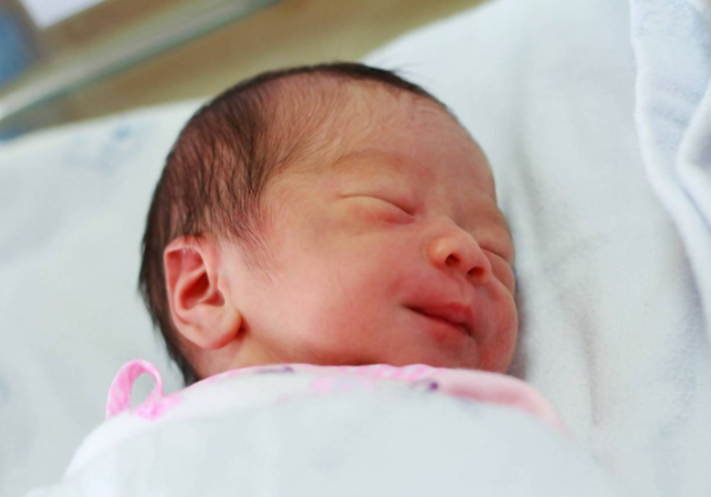 孩子二月哭是怎么回事 孩子二月哭是怎么回事