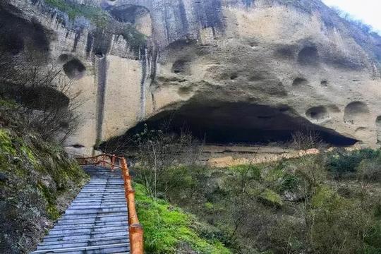红山村一冷门景区，地质地貌与月球表面极其相似，却少有人来