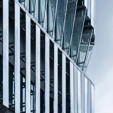 南宁市去双定镇怎么坐车