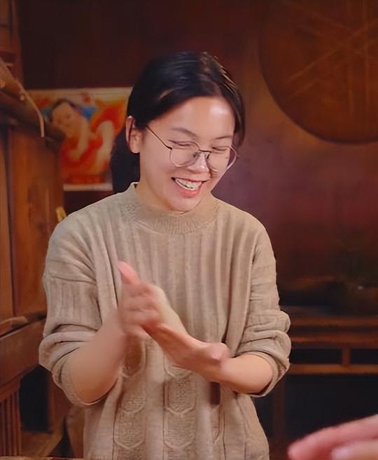 下一个石村小月？其视频内容遭嘲讽，网友：之前抄袭严素