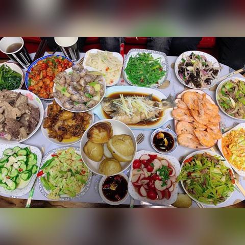 成都市地铁10号线美食的长尾关键词有哪些