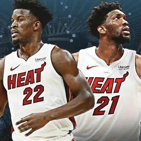 男足球运动员更衣室露鸟的长尾关键词有什么