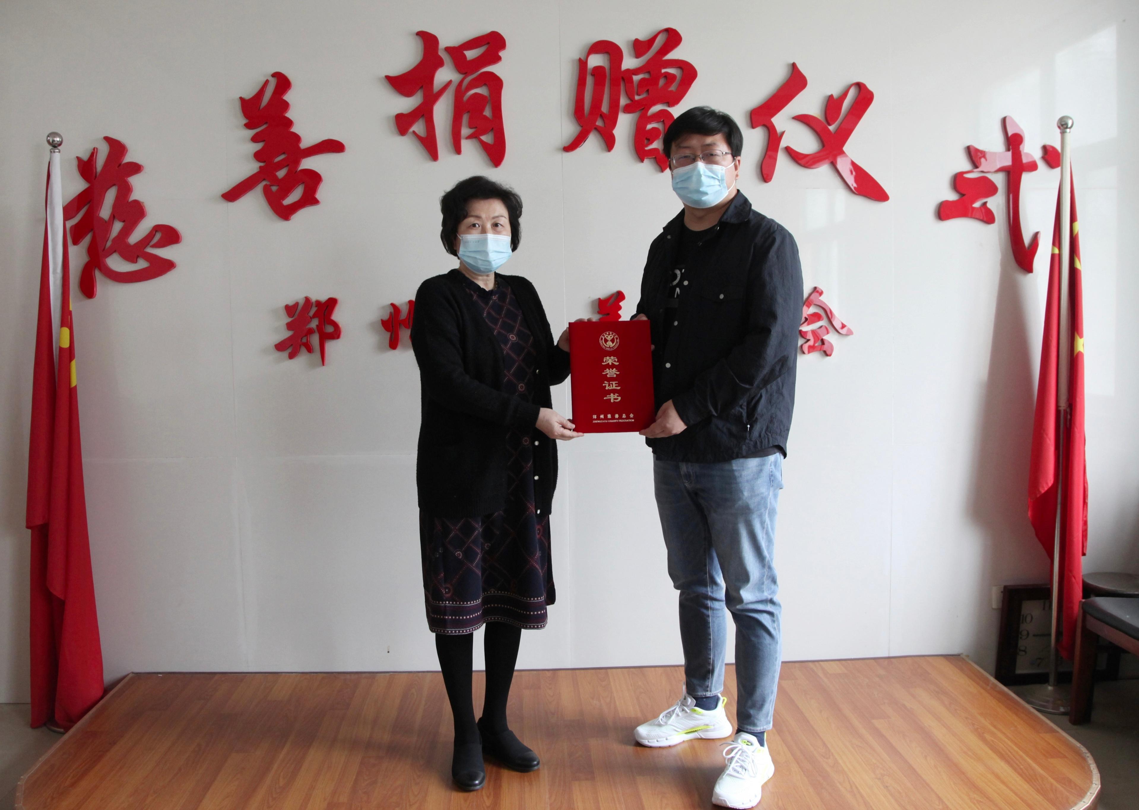 【郑州:不戴口罩等行为涉嫌违法犯罪
 /郑州 不戴口罩】