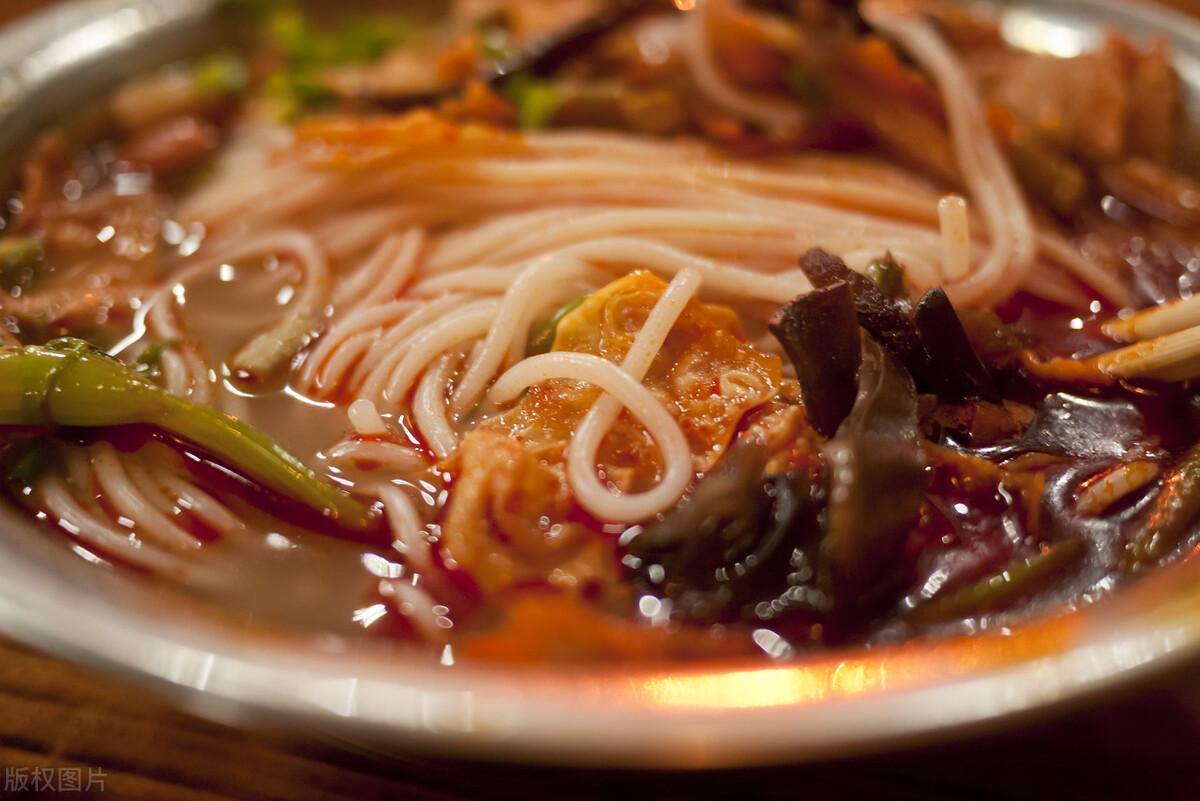 学校做了什么美食好吃（学校门口能卖哪些美食）