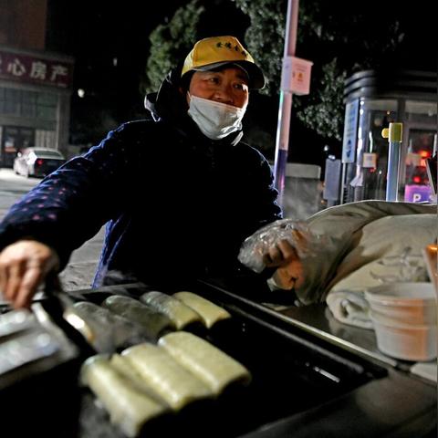 广东男性60岁退休有多少退休金？