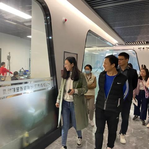 东莞市教育局怎么进去