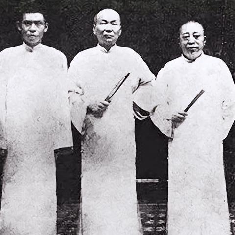 关于杜月笙最后和谁在上海住相关关键词有哪些