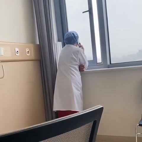 苏州市社保什么时候扣款