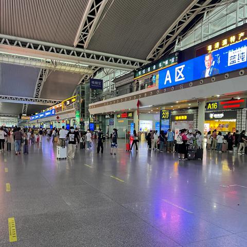 广州南站西出站口相关长尾关键词有哪些