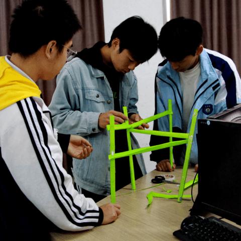 桂林一中和十一中哪个好？