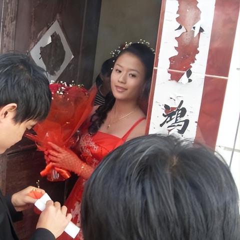 西安结婚迎亲四样礼都有什么？