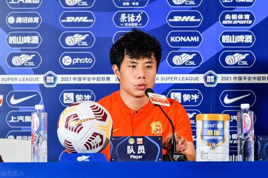 中国职业俱乐部投资人如果不学恒大降薪那么就是欺骗