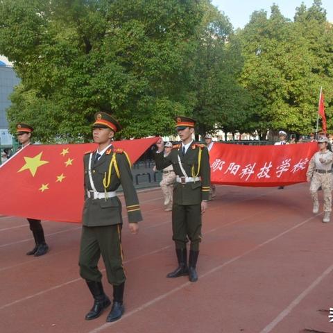 占卜算命优点缺点分析怎么写_算命的优缺点(算命占卜背后的不合理信念)