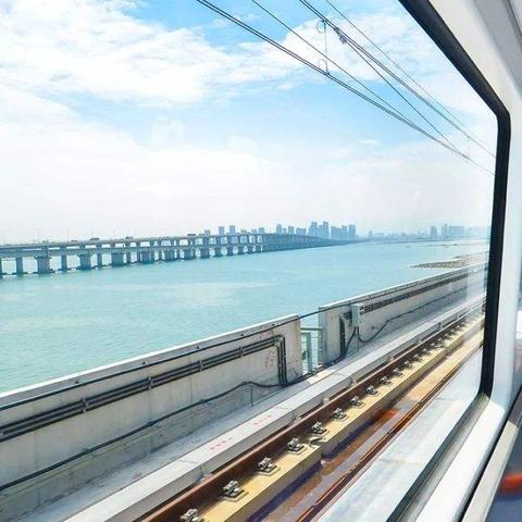 泉州市怎么坐地铁