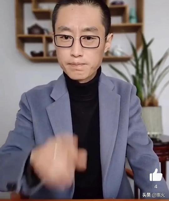 巨鹿吐槽涉及辛巴短视频被下架，理由太奇葩