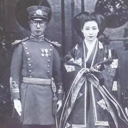 保定市哪里卖中年妇女装