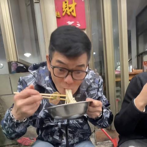 路过桂林市去哪里吃饭