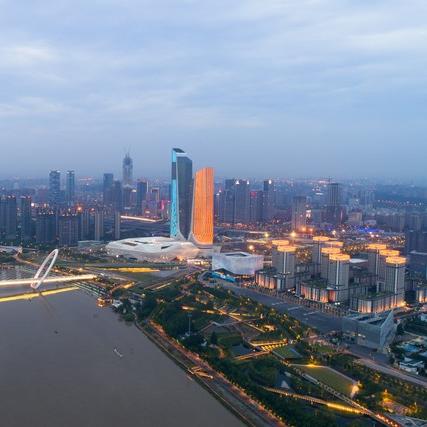 武汉市南京哪个市区面积大