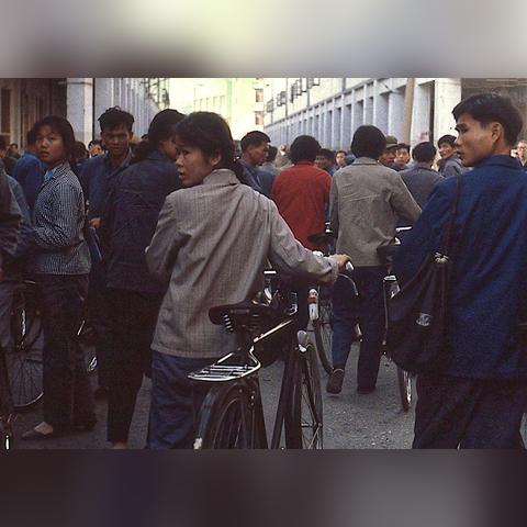 南宁去眼袋梦想周年庆的相关长尾关键词有哪些