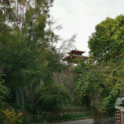 南宁龙门水都在哪里的相关长尾关键词有哪些