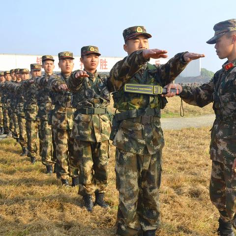 武汉市四初 怎么样