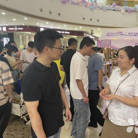 苏州常熟卖衣服的夜市在什么地方