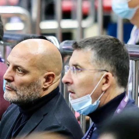 足球替补怎么搭配职位