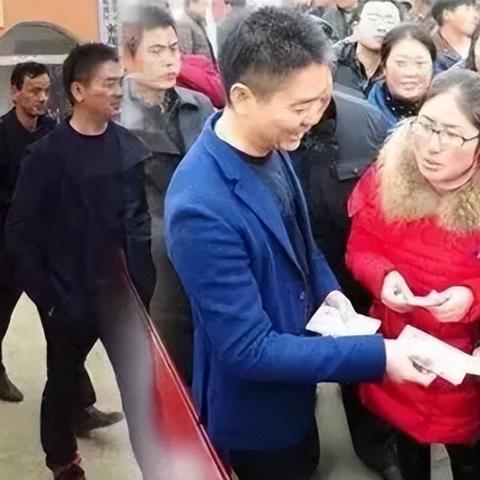 京东百亿补贴破局外卖百亿市场 美团、饿了么“反内卷”攻防 外卖江湖变局几何？