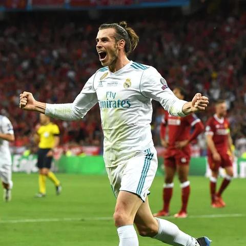 形容足球运动员的词的长尾关键词有哪些