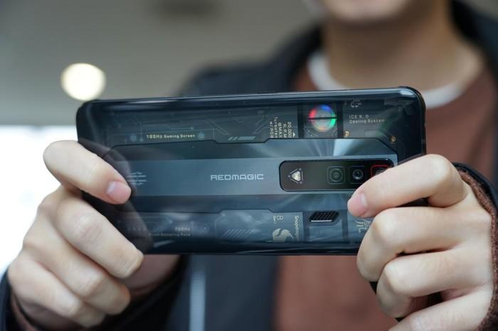 怎么把手机变成透明的（手机键盘透明了怎么变回来）