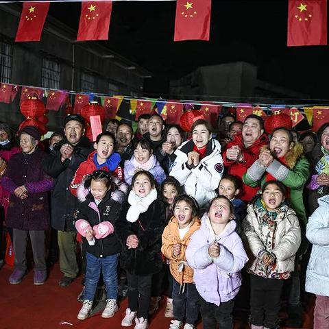 嘉鱼青少年足球比赛的长尾关键词有哪些