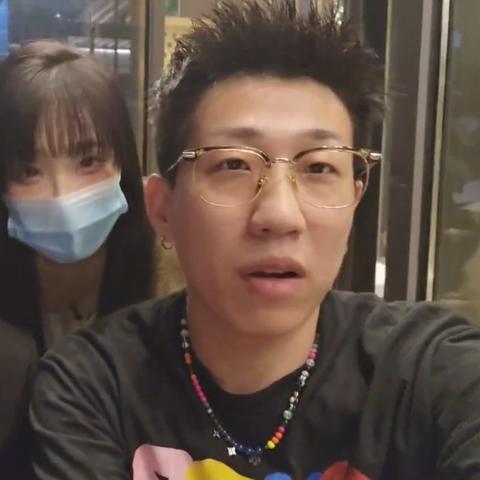 童锦程杭州酒吧消费的相关长尾关键词有哪些