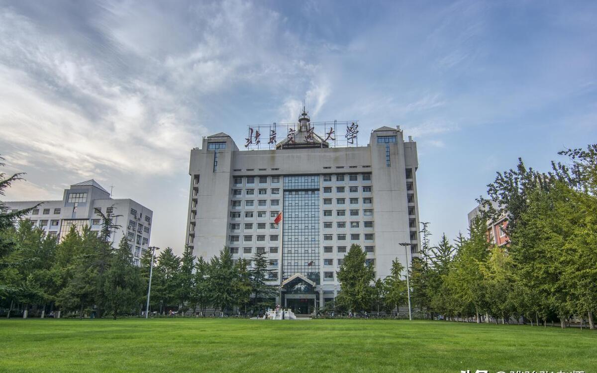 2025年985大学最新排行：领跑中国高等教育新纪元