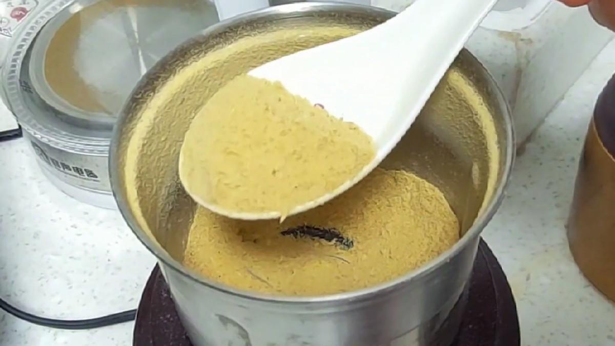 女人吃什么补肾美食（女性肾不好吃什么好）