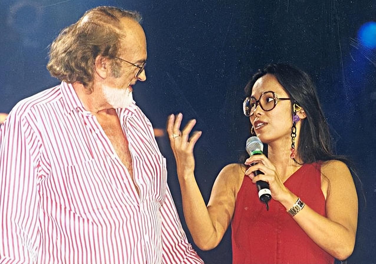 韦唯与李谷一李谷一成名曲