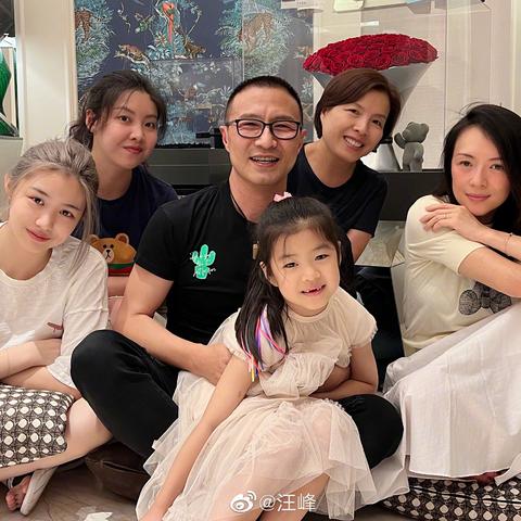 朵爸公司叫什么？